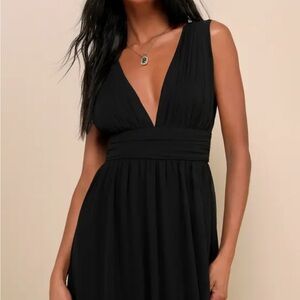 Elegant Black Sleeveless Dress